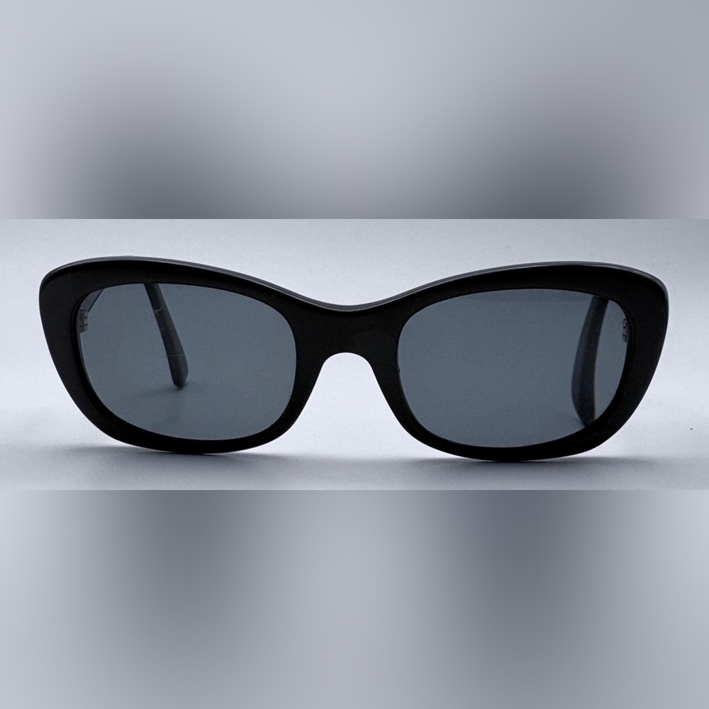 DKNY DY4118 Black Oval Sunglasses Frames Only - Picture 3 of 8